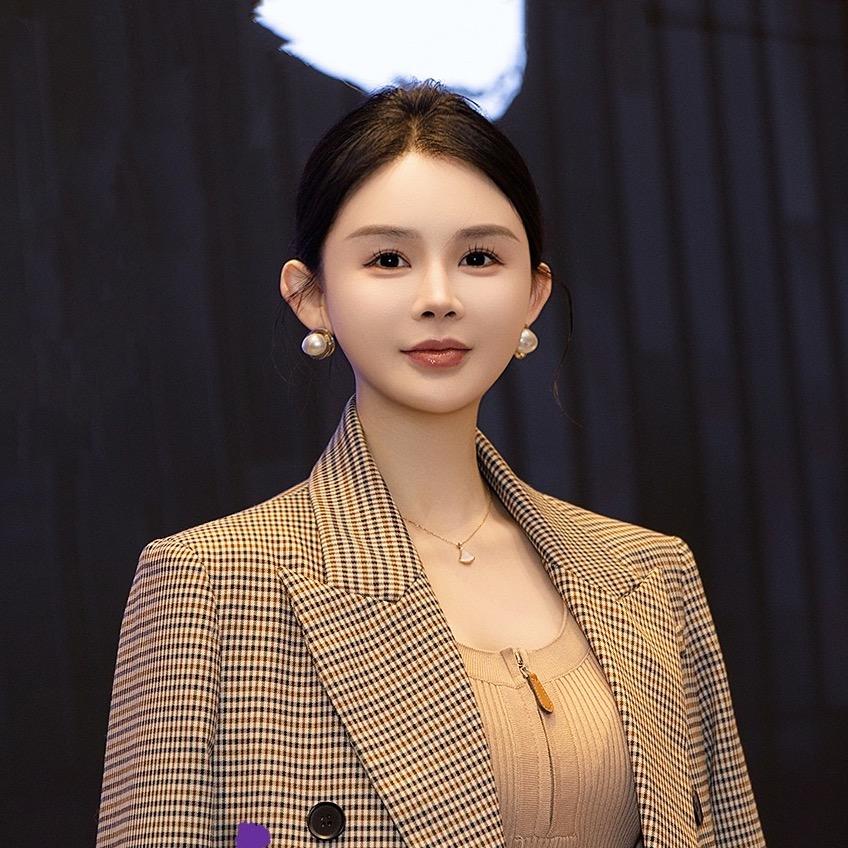 育知未来商务咨询-玲