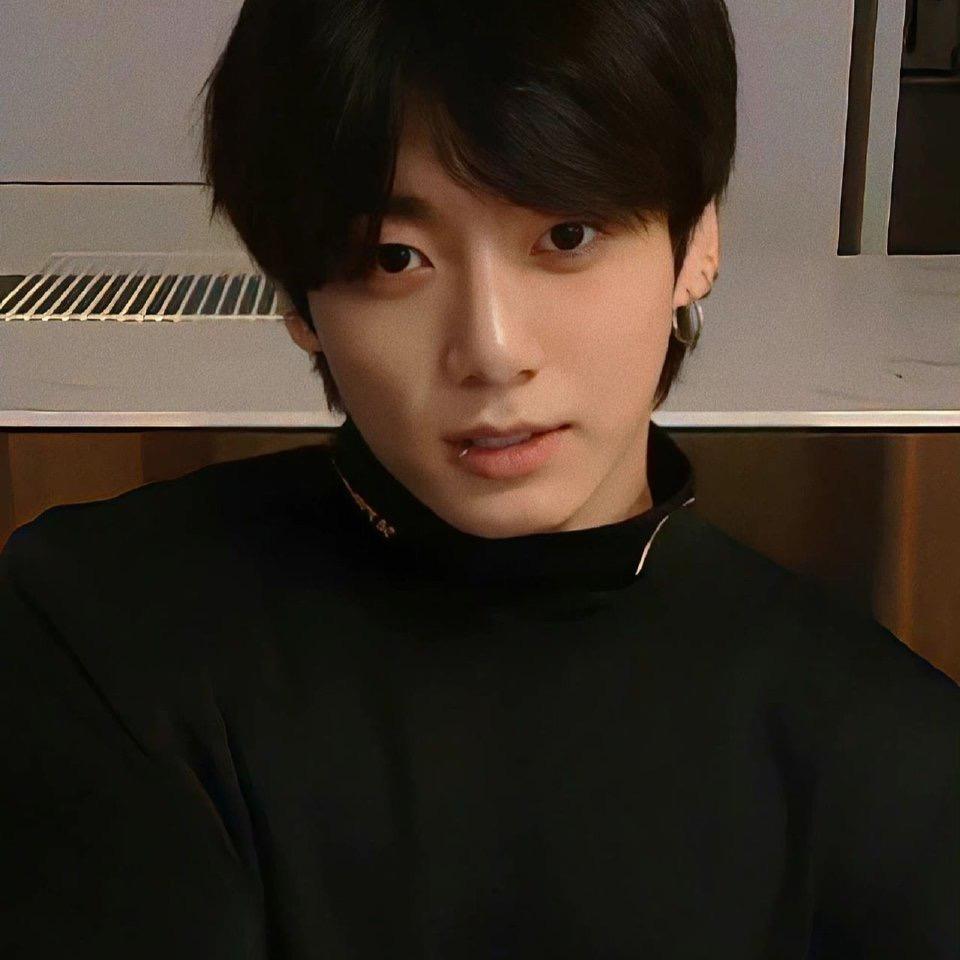 Tae^kook%
