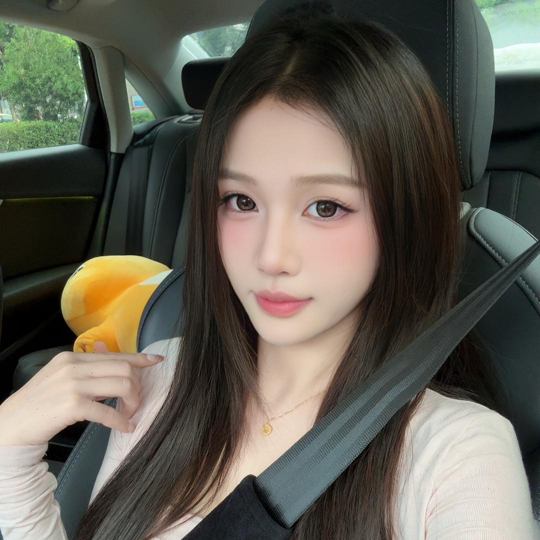 睡醒了（佳佳）