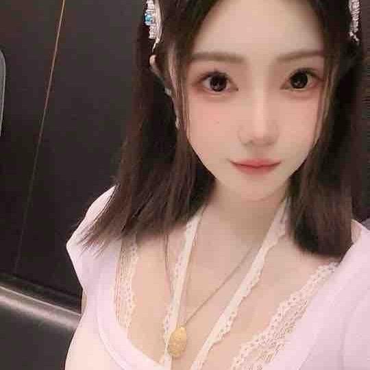 酣睡小熊熊