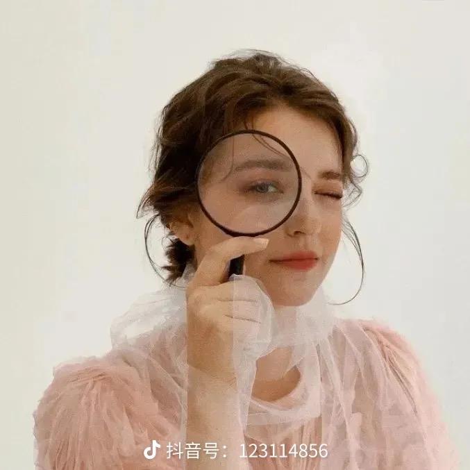 Daisy🧚🏻‍♀️