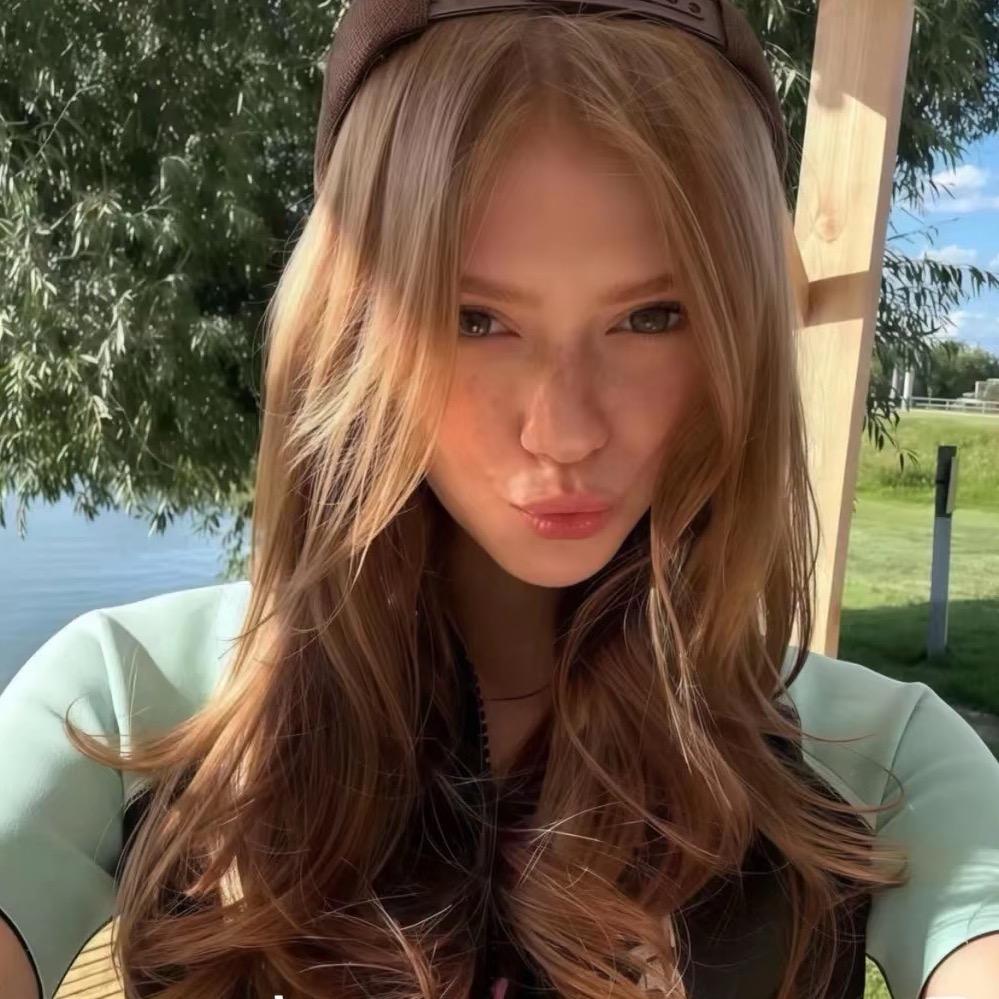 𝙔𝙤𝙪𝙇.🕸️