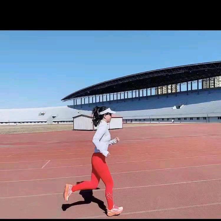 饭罪跑女
