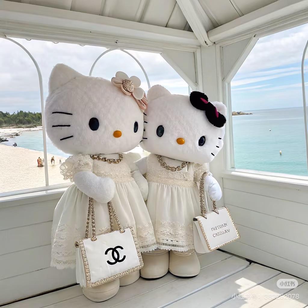 姜屿蓝女装集合店