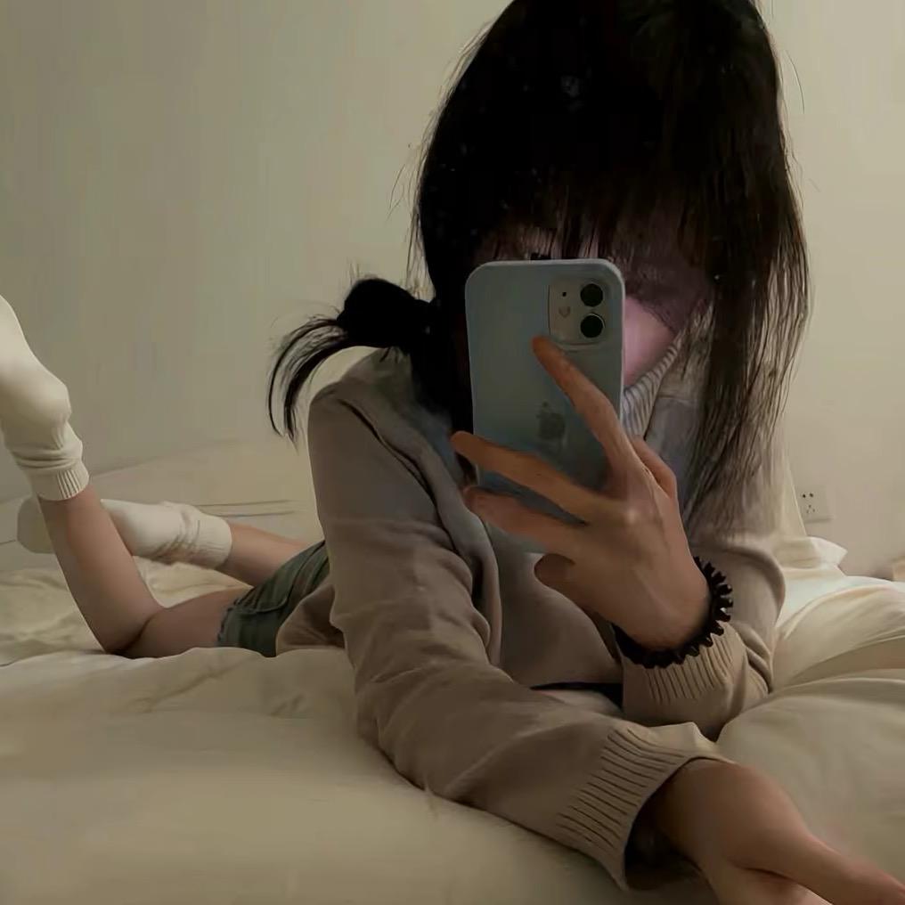 阳 子.