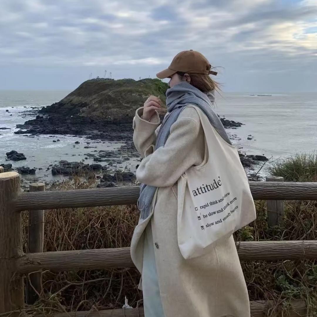 琳琳爱穿搭
