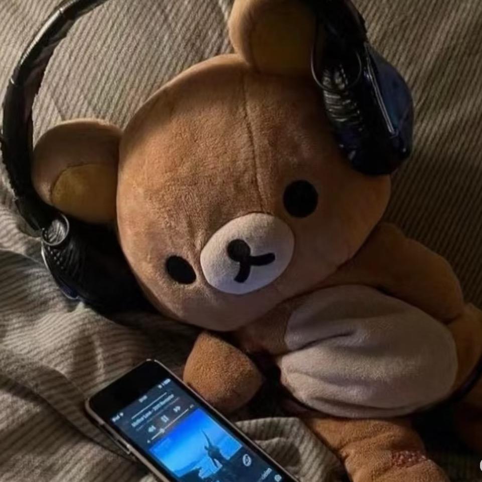 裘球