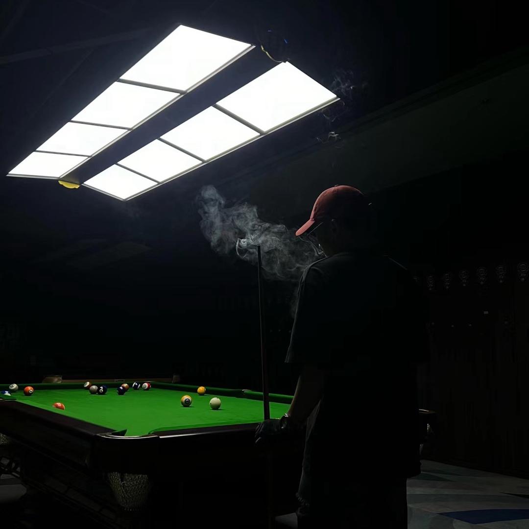 圆圆台球（指哪打哪）