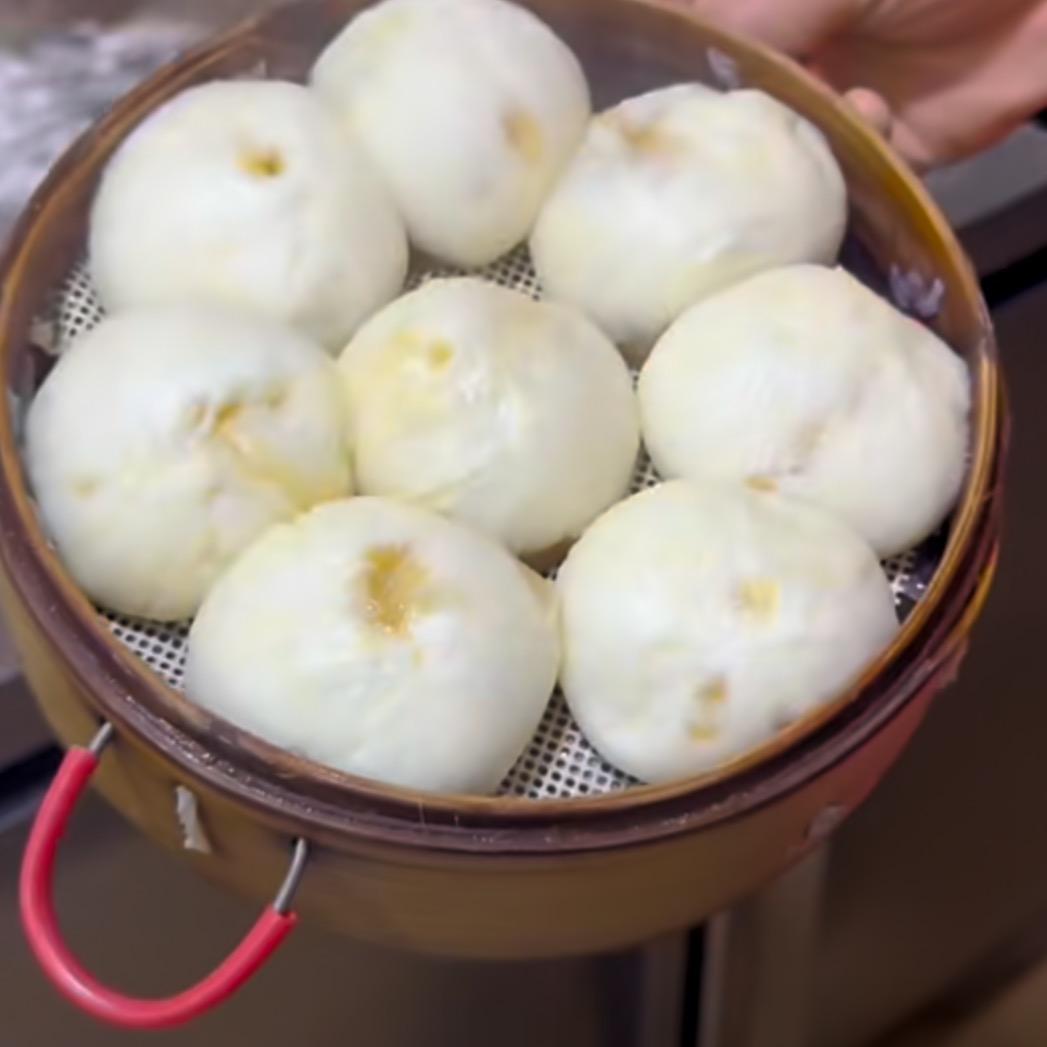 小河沿彤姐一兜肉混沌总部