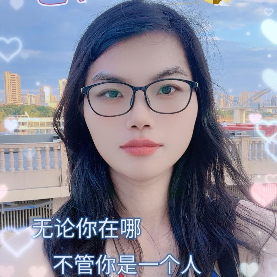 苏桃喜欢听歌