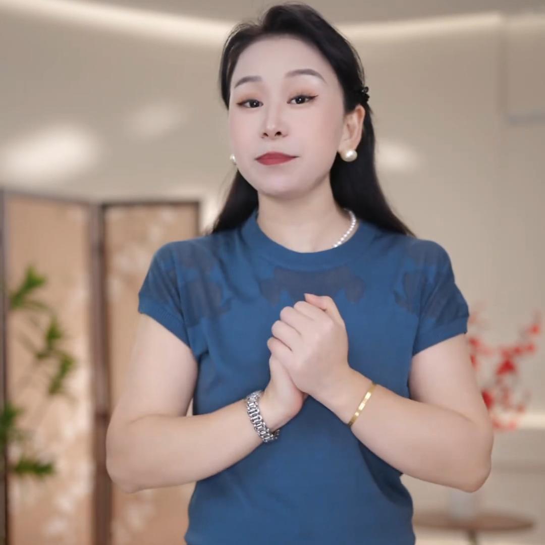 纯澳毛衣原创女装