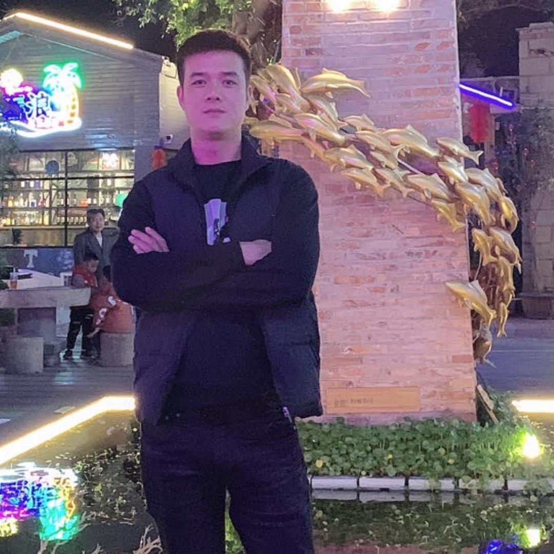 怀化弘泰瓷砖【超哥】