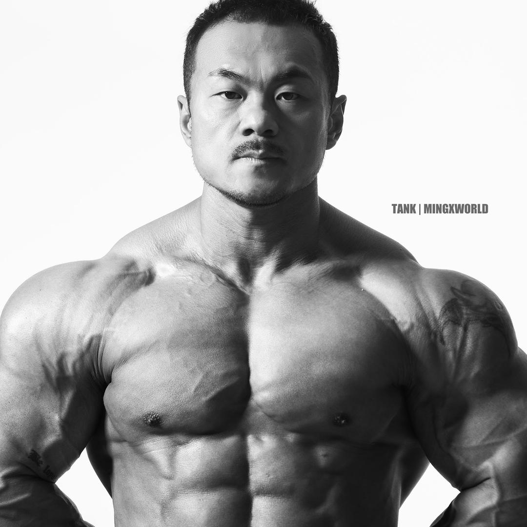 坦克健身—TANK