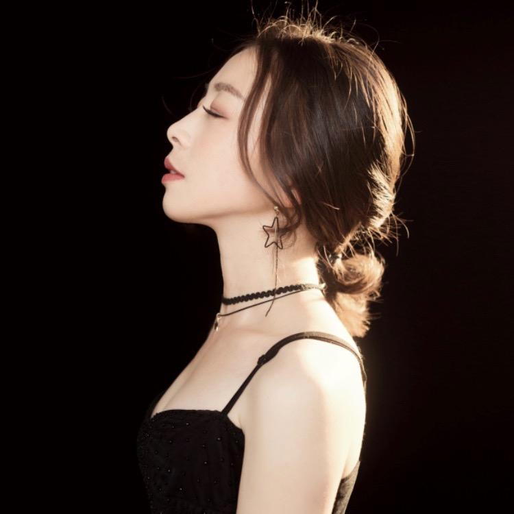 大洁小洁手工美甲