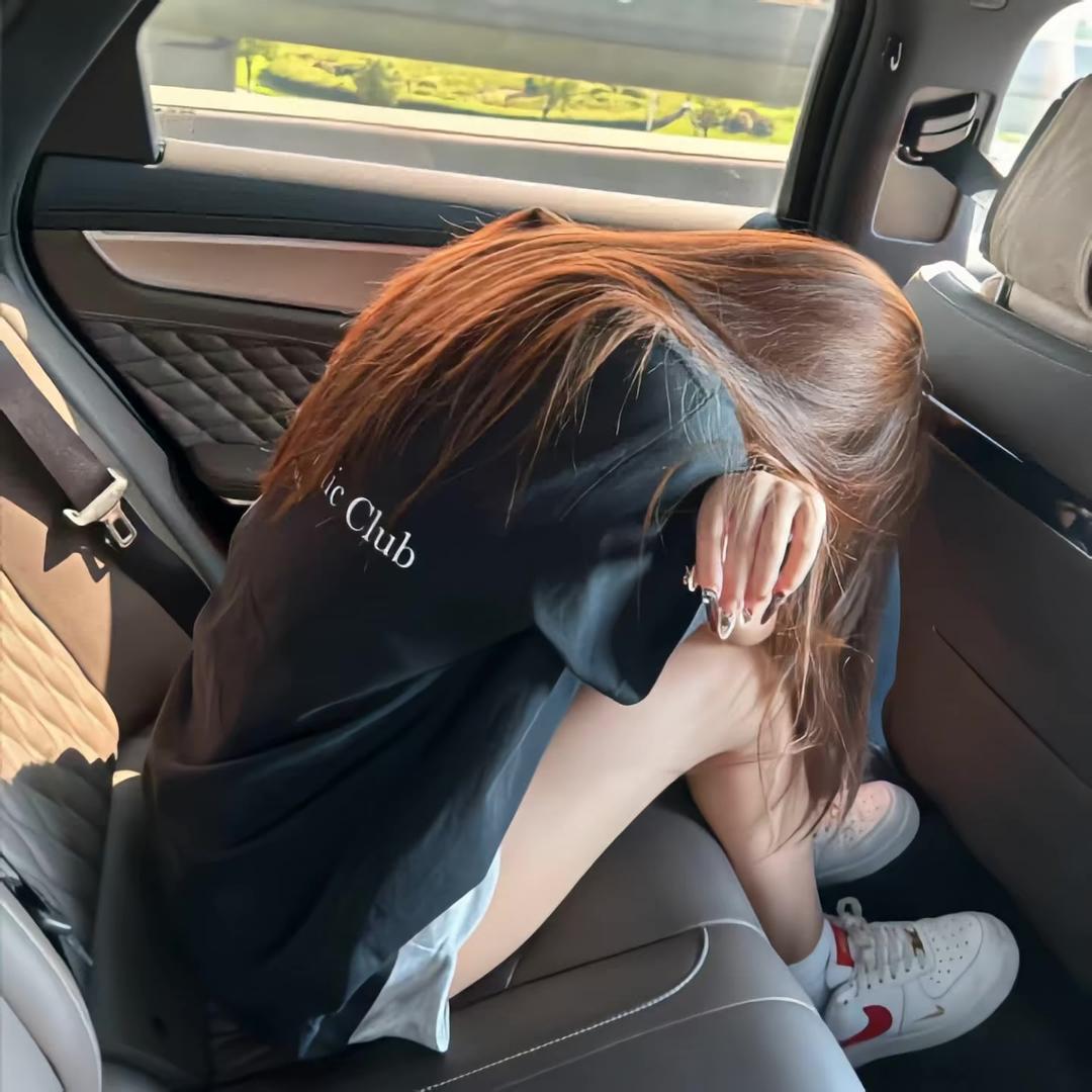 一根开心的猫毛