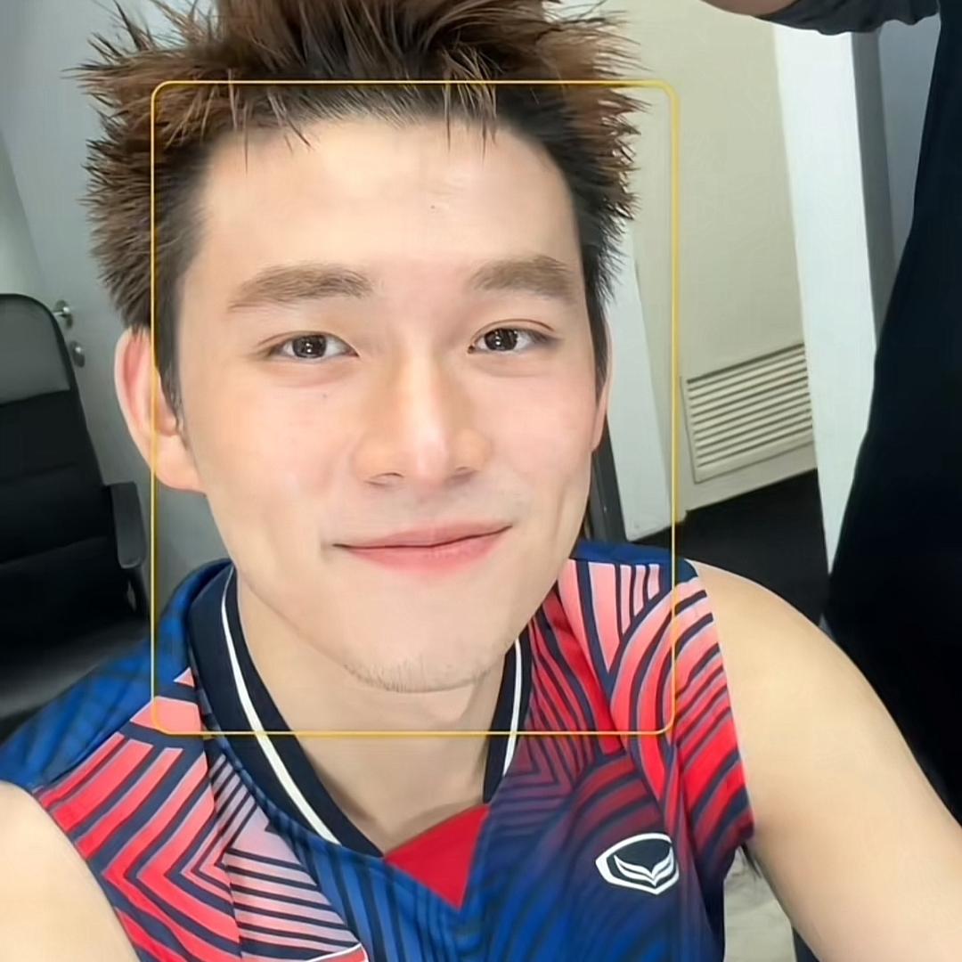 菠萝吹雪🍍🏸