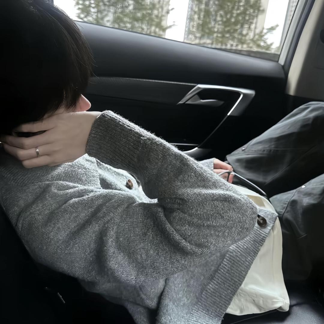 兄弟挨打我卖萌