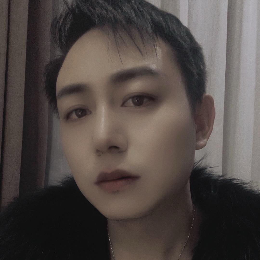 君哥7777（（小号))