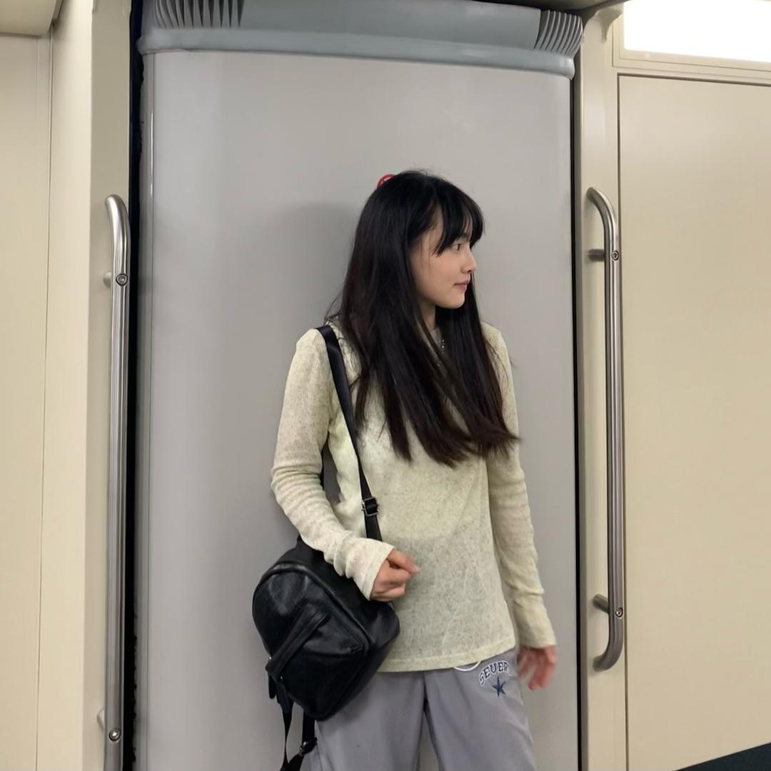 瑞雪轻奢女包