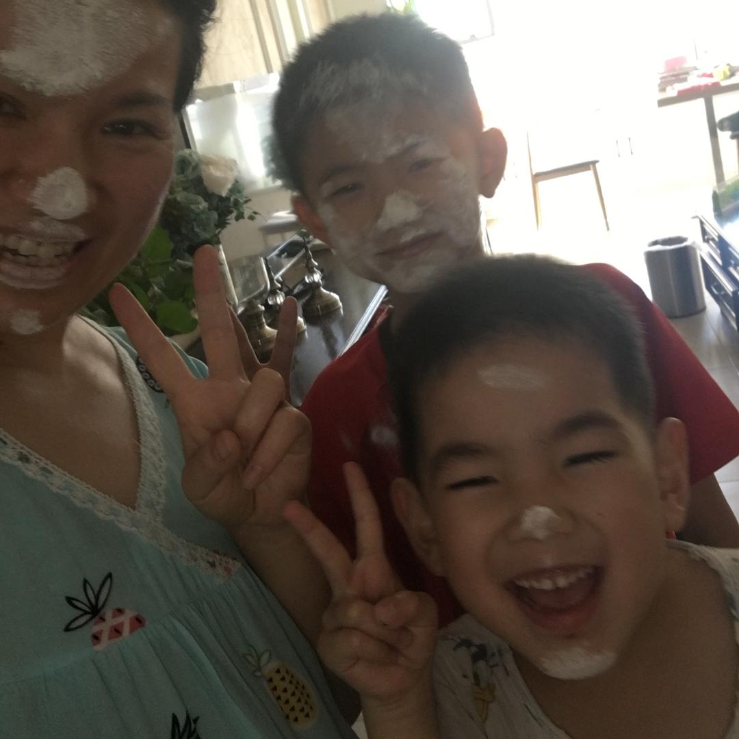 大丽丽和老关