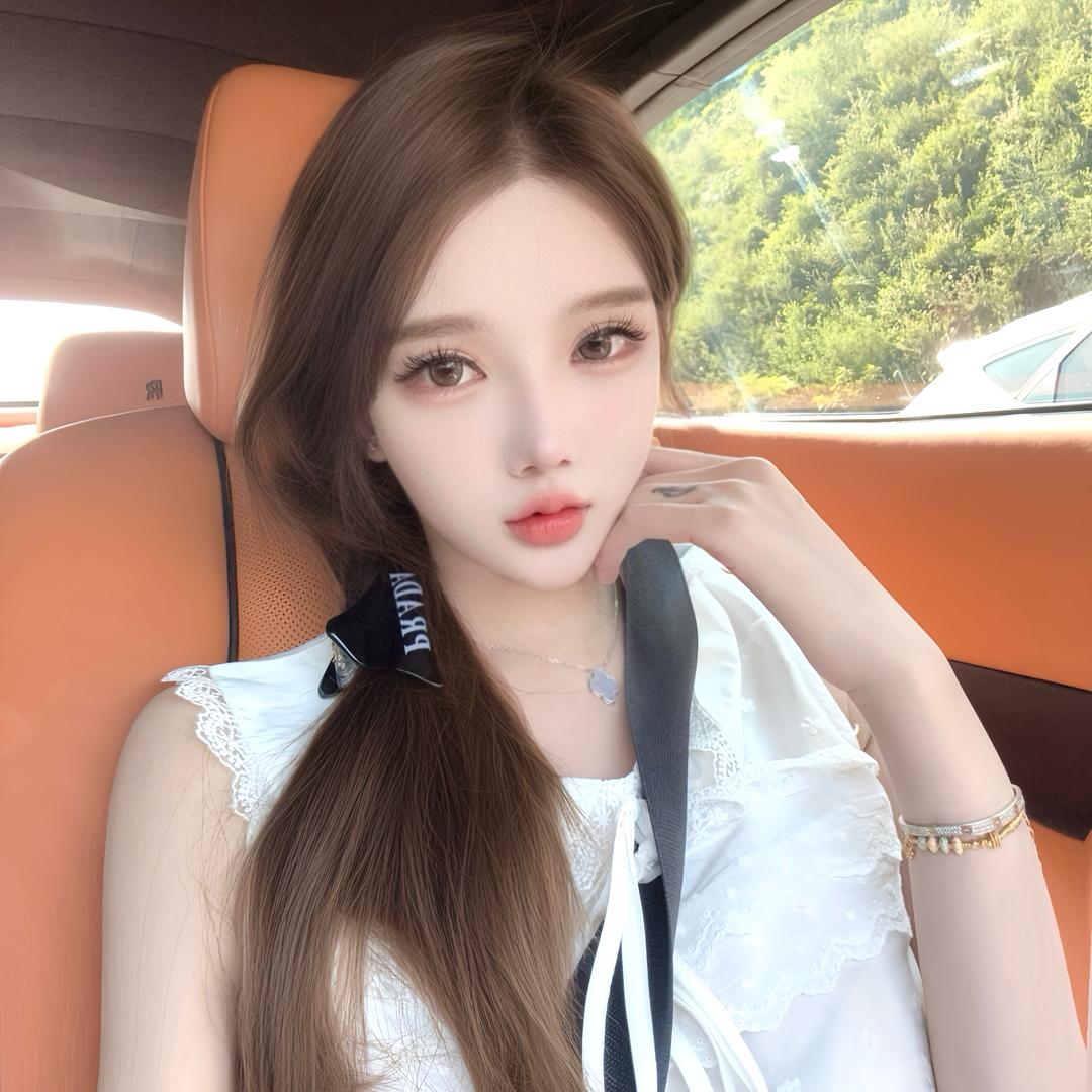 F.  🥰