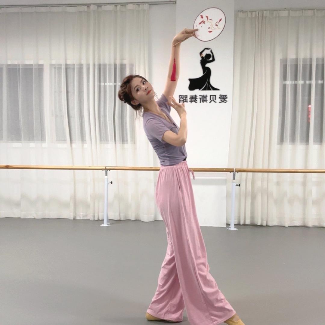 苏苏老师