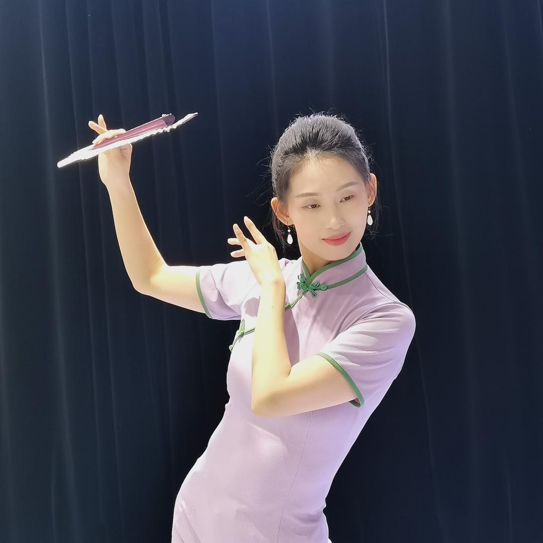 小仙女爱跳舞～