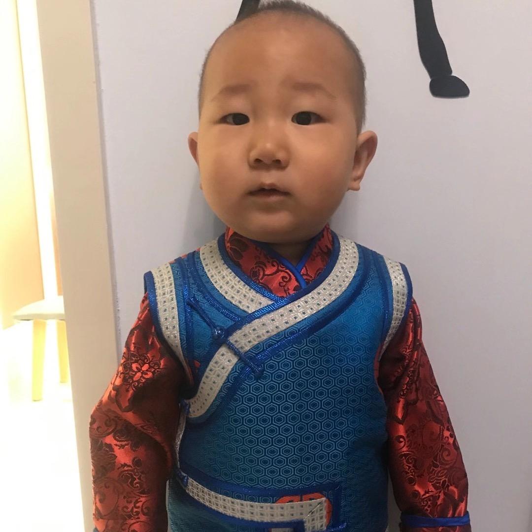 老牧民琪琪格