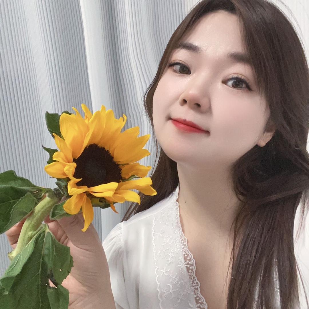 九月采耳官方号