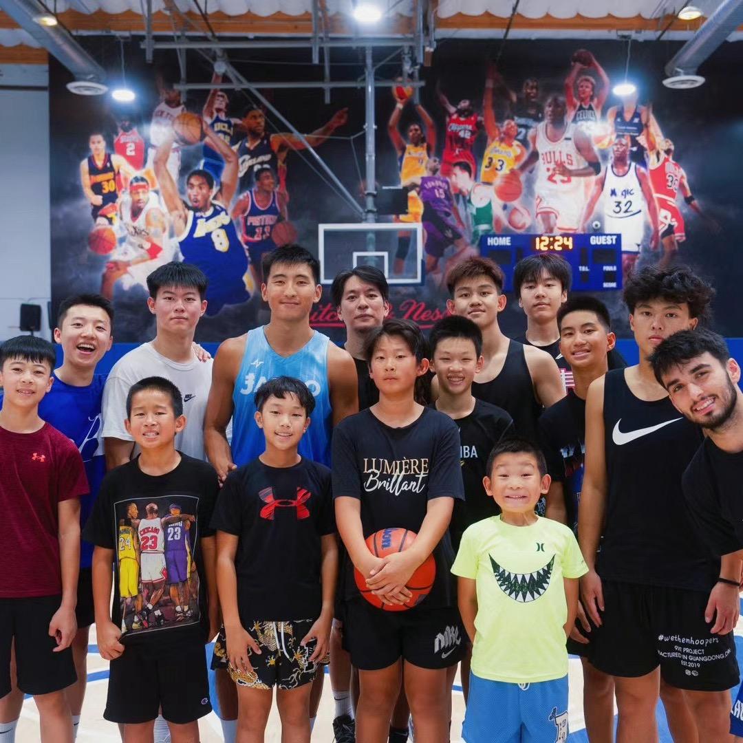 来自钢爸的世界