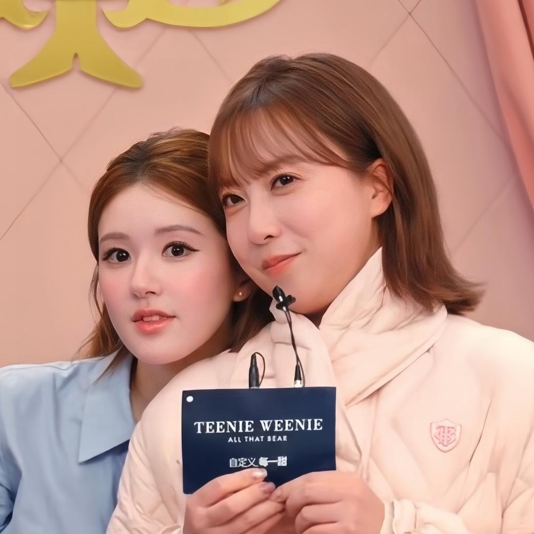 三三爱吃西瓜（被露思贴贴抱抱版）