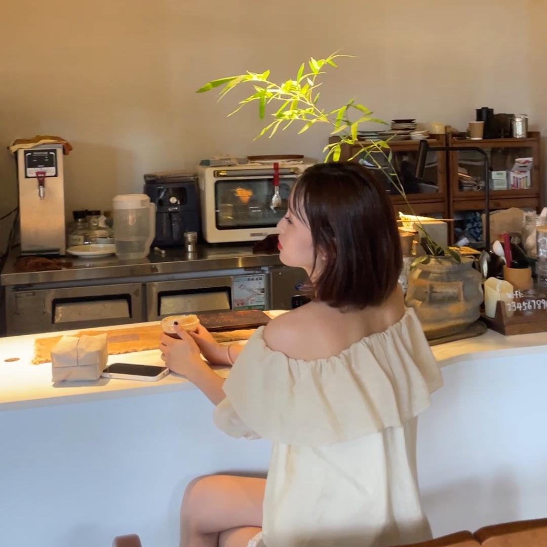 珠山区婷婷化妆品店