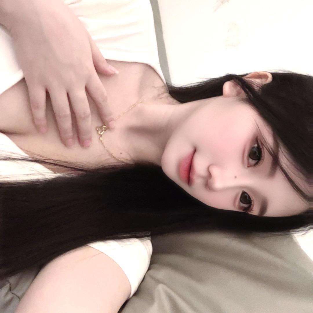 miya笑