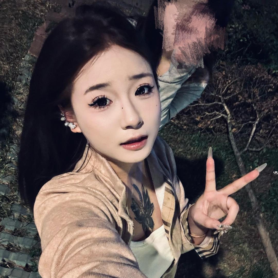 小洁baby耶