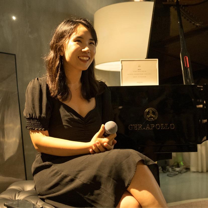 野蛮Nicole (女性博主孵化)