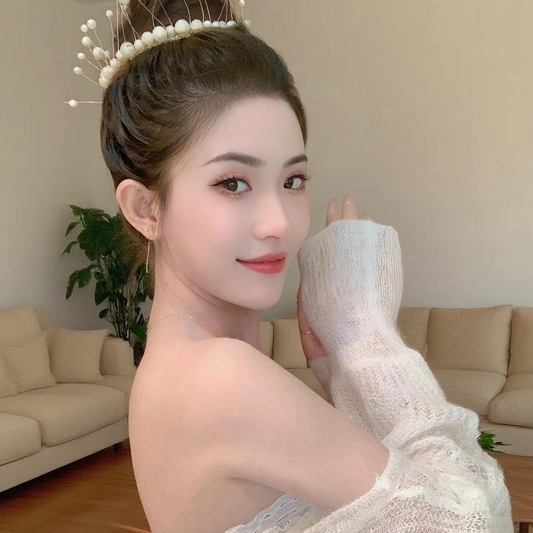 👑Ms.乔乔👑