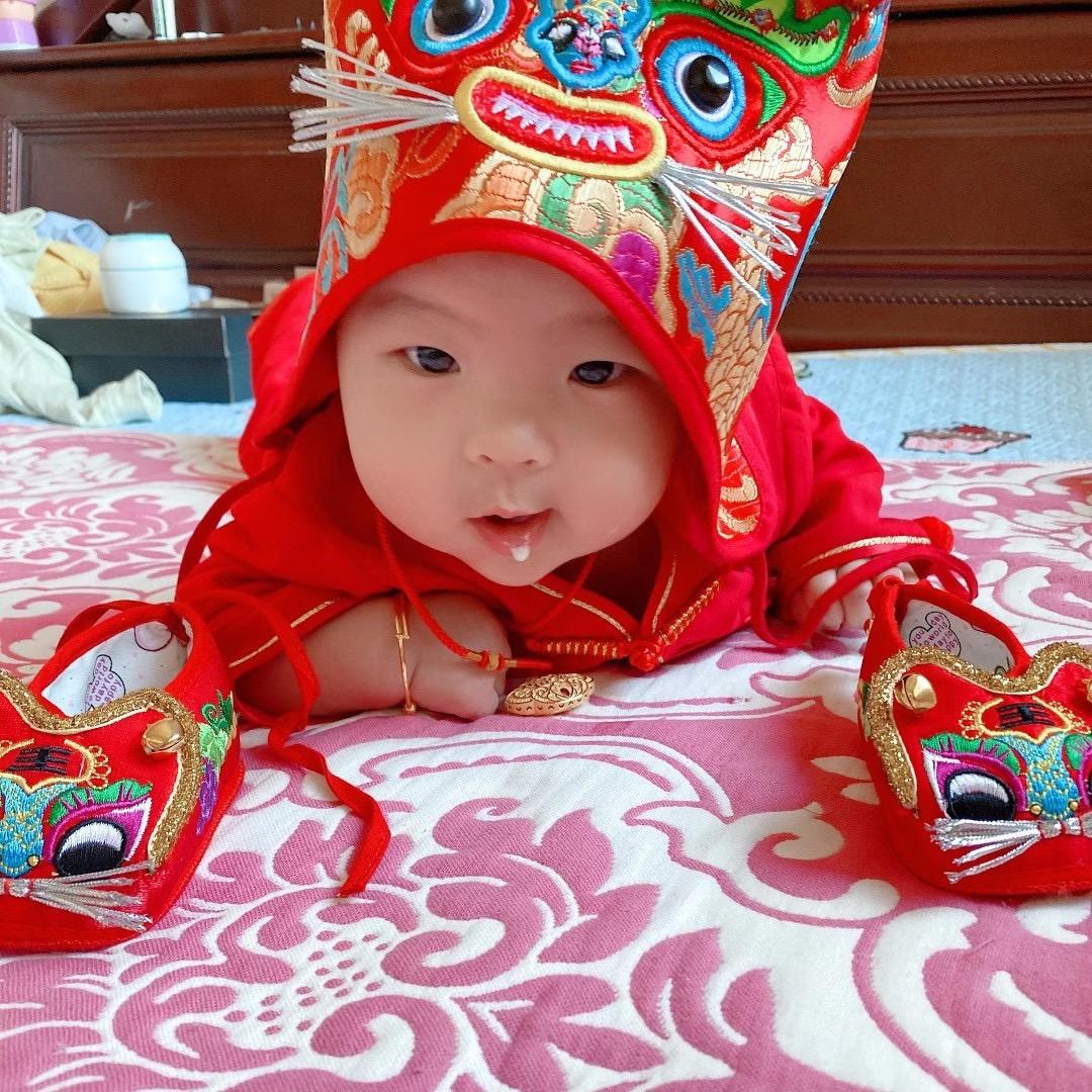 小八月奶奶