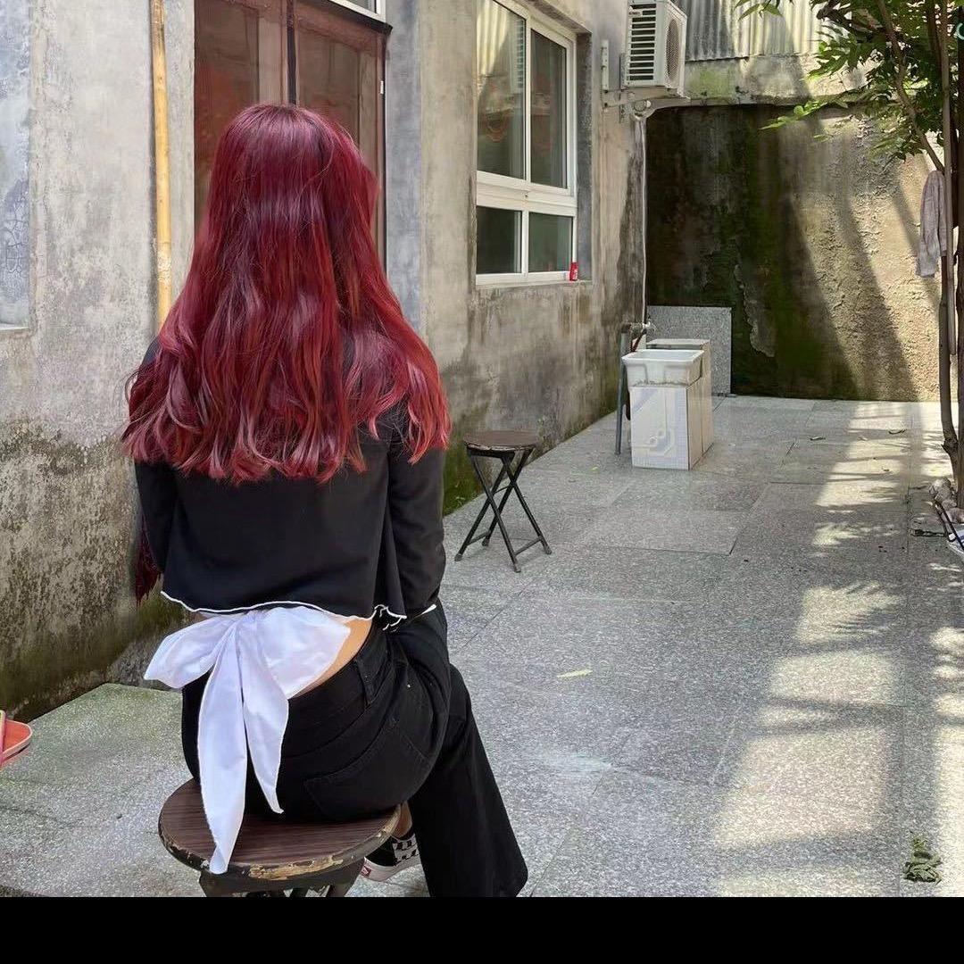 Q.