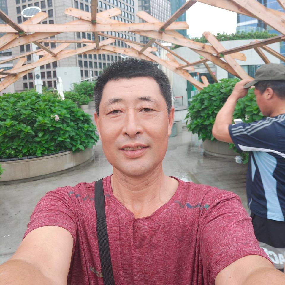 奋斗的人