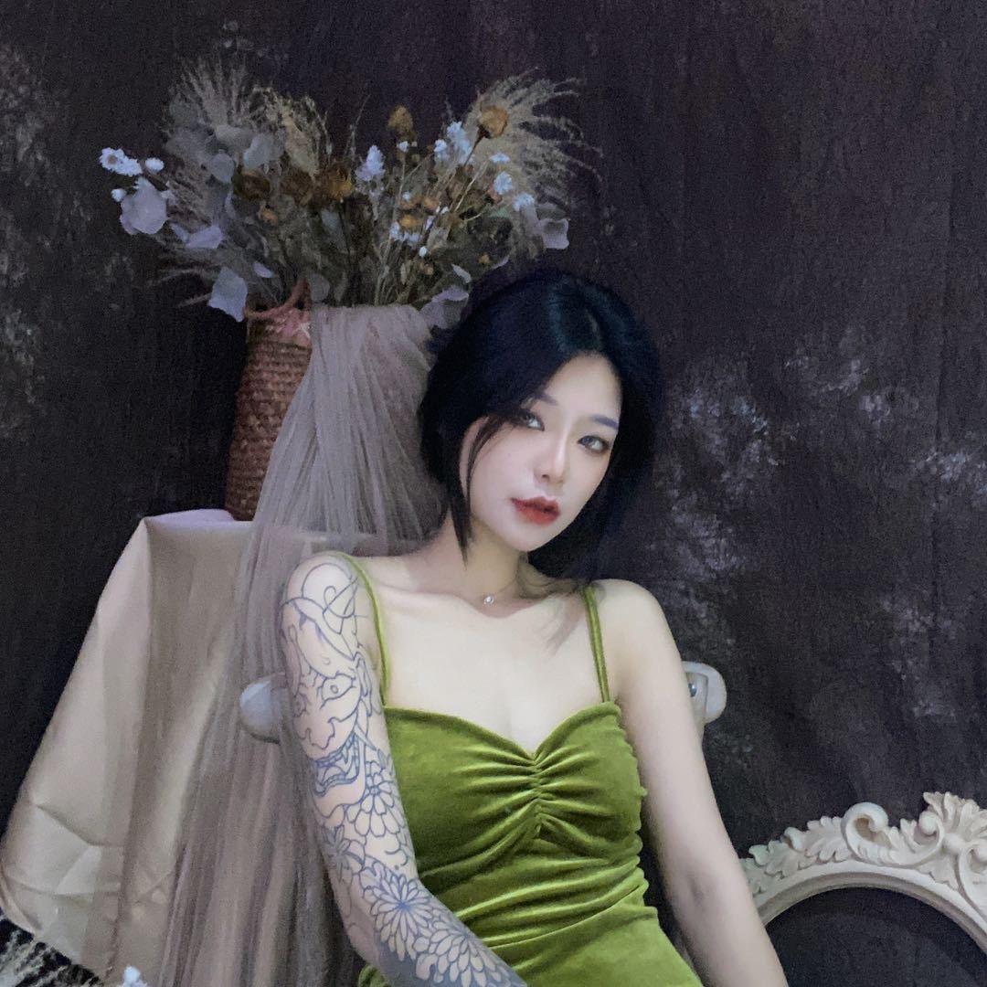 武汉贝姐芊米服饰