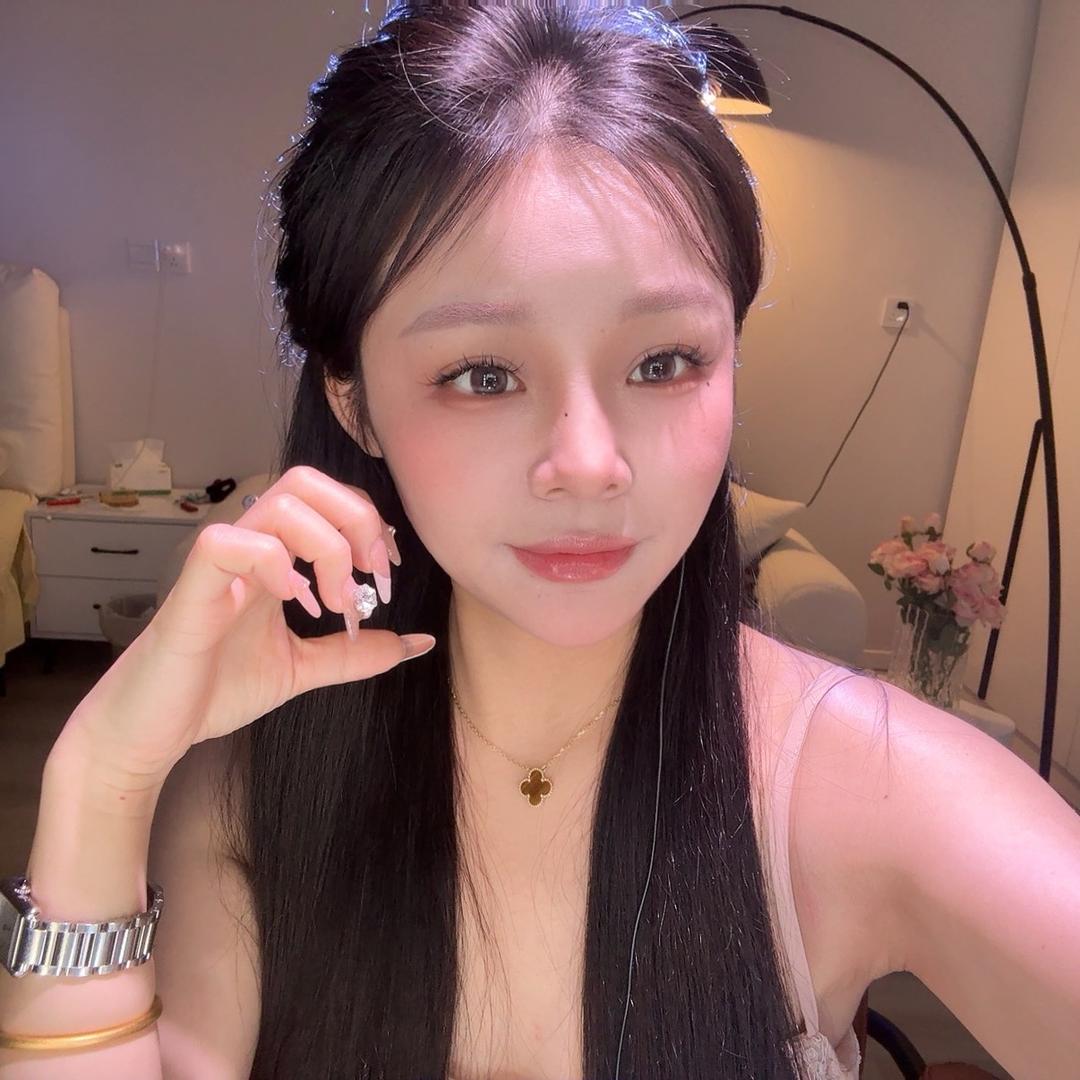 焱焱焱⁹⁸