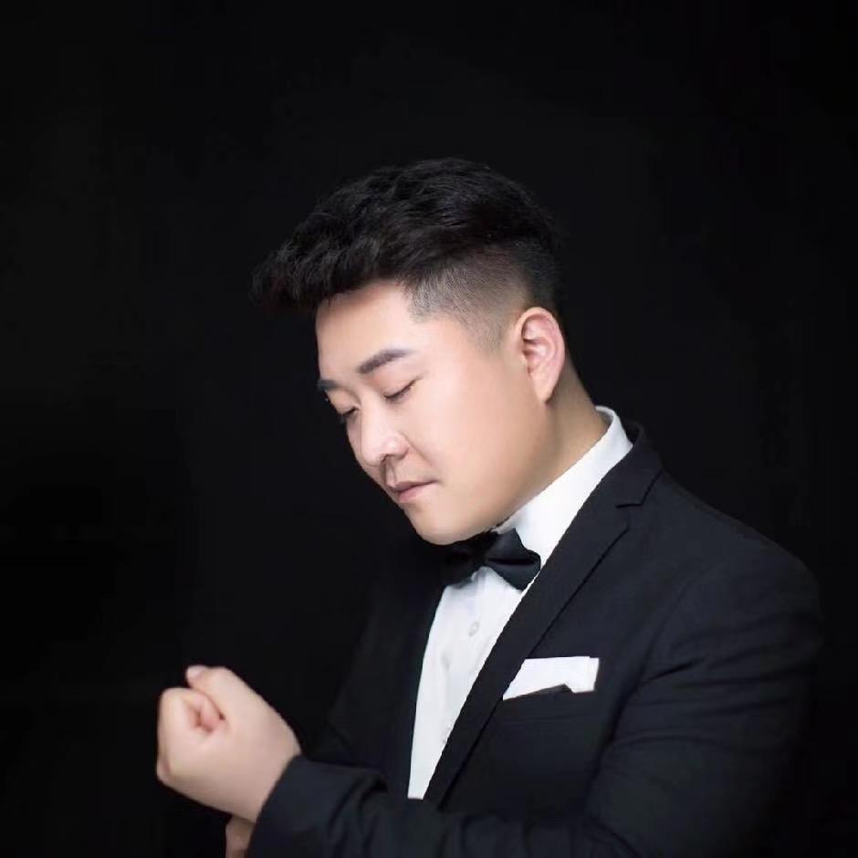 拾铁兽健身-大杨哥