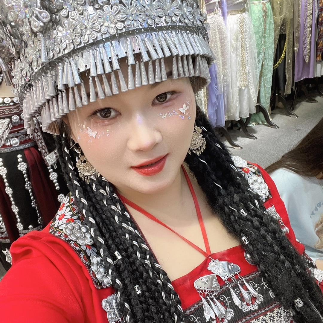 杨洋，杨洋