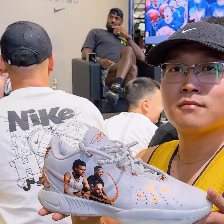 叫我詹詹就好了