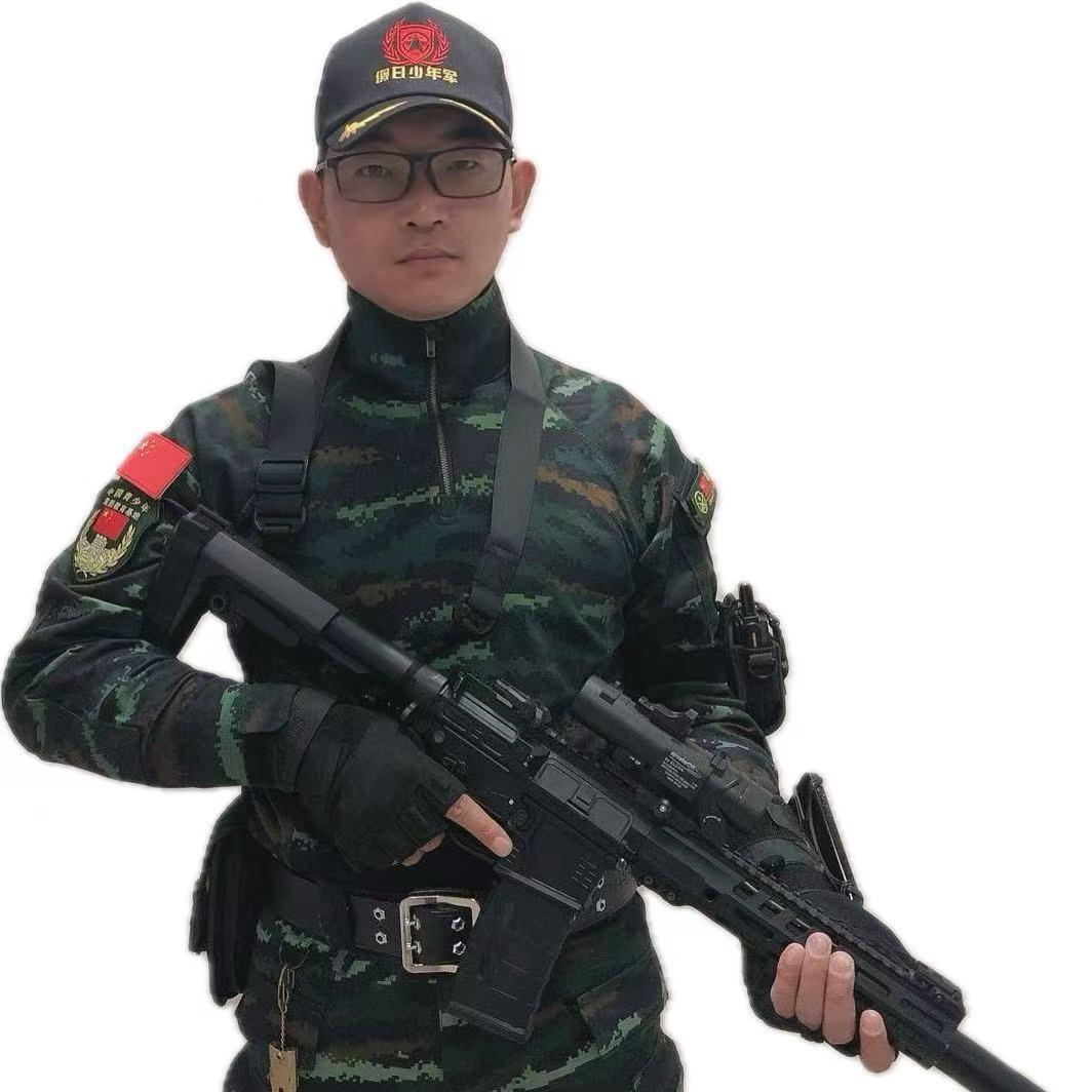 知育行郑教官