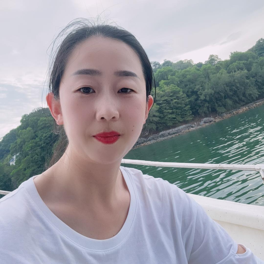 德百温泉书记新新