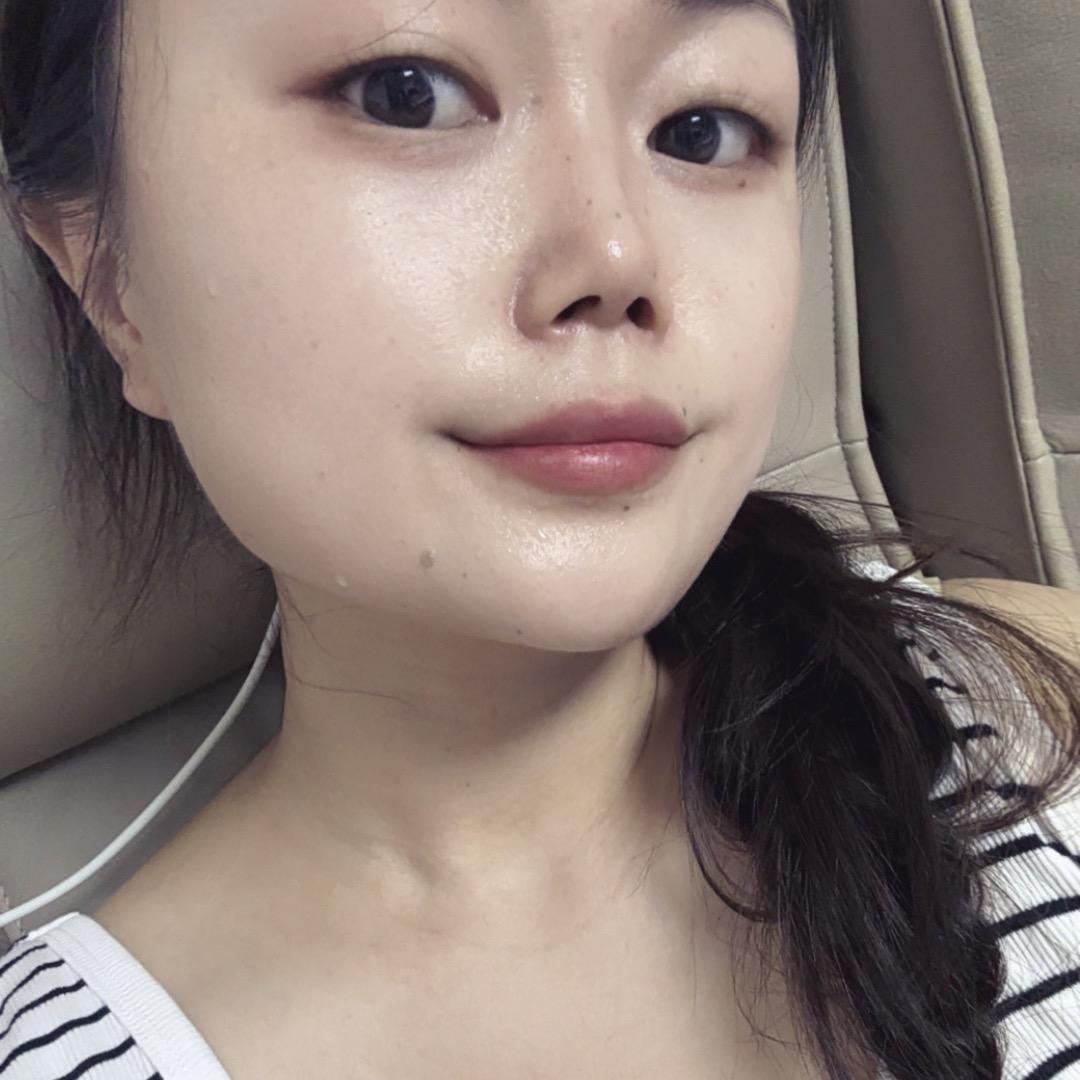 王子诚。