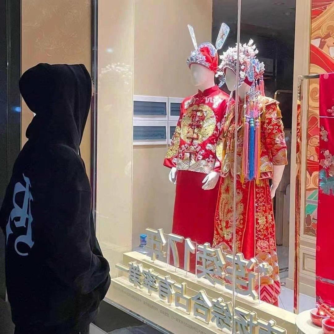 小卤蛋腿长