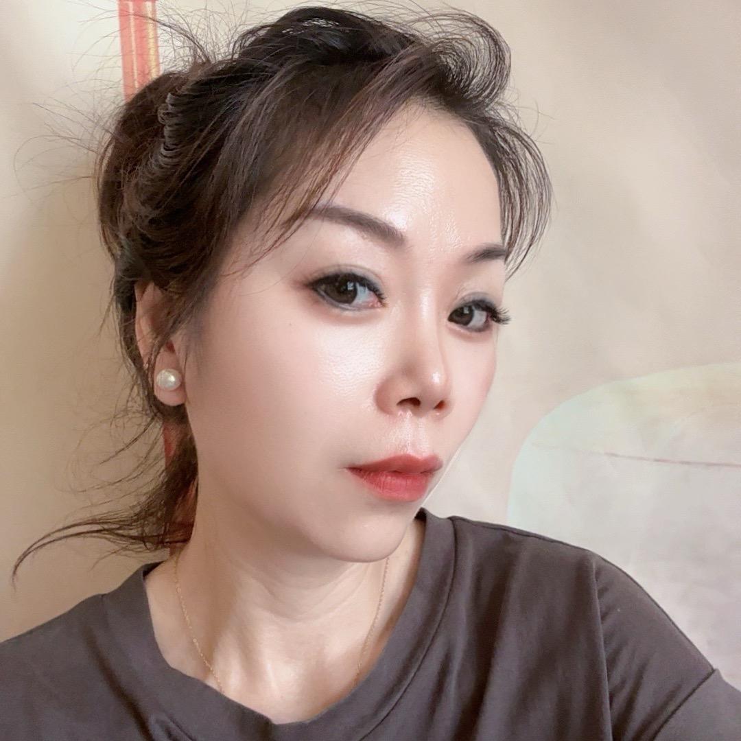 林琴穿搭