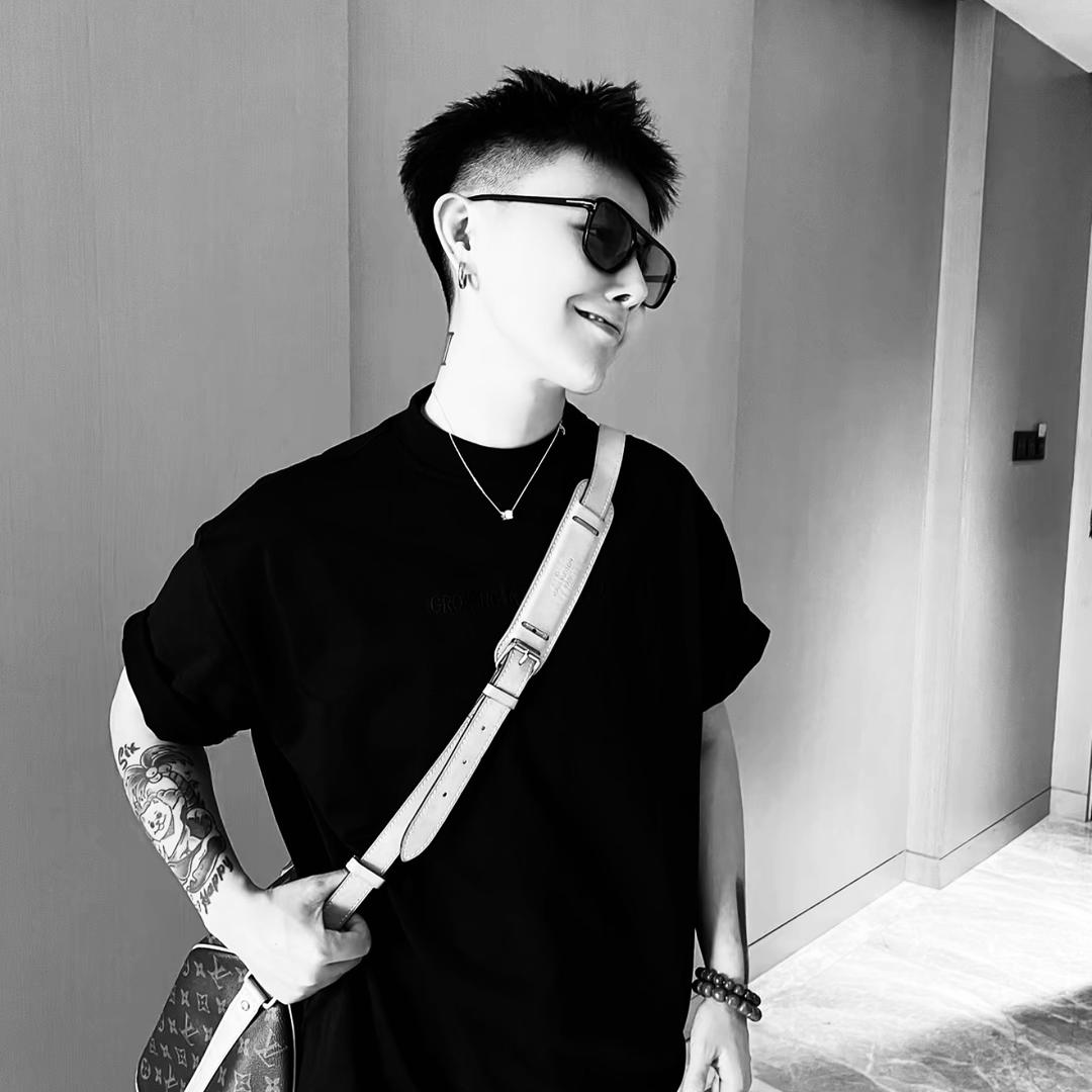 @王瘦瘦的-